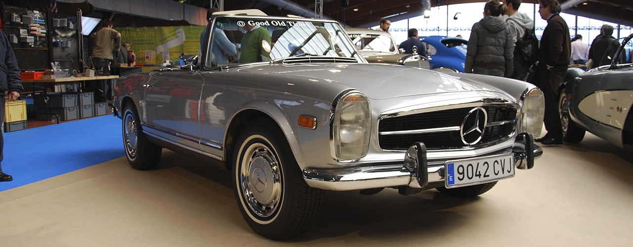 Foto: Manu Ávila. Retro Auto Santiago de Compostela, Febrero 2011