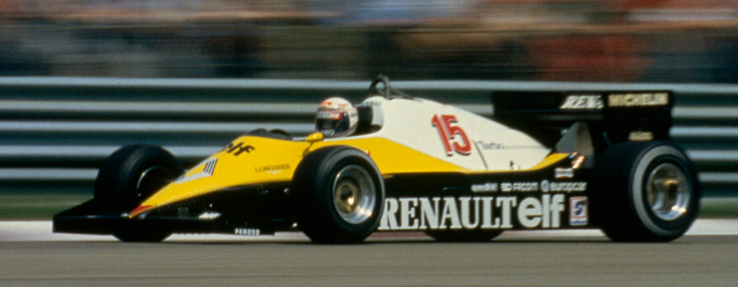 Alain Prost con el Renault RE40, Foto: Renault